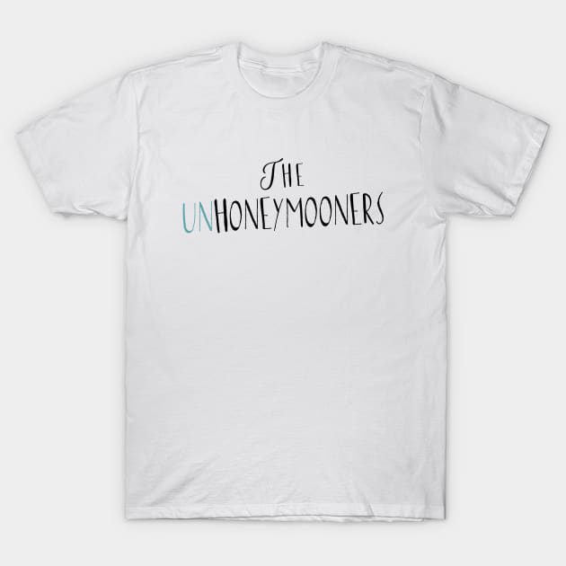 The UnhoneyMooners Christina Lauren Book Illustration T-Shirt by heyvisuals